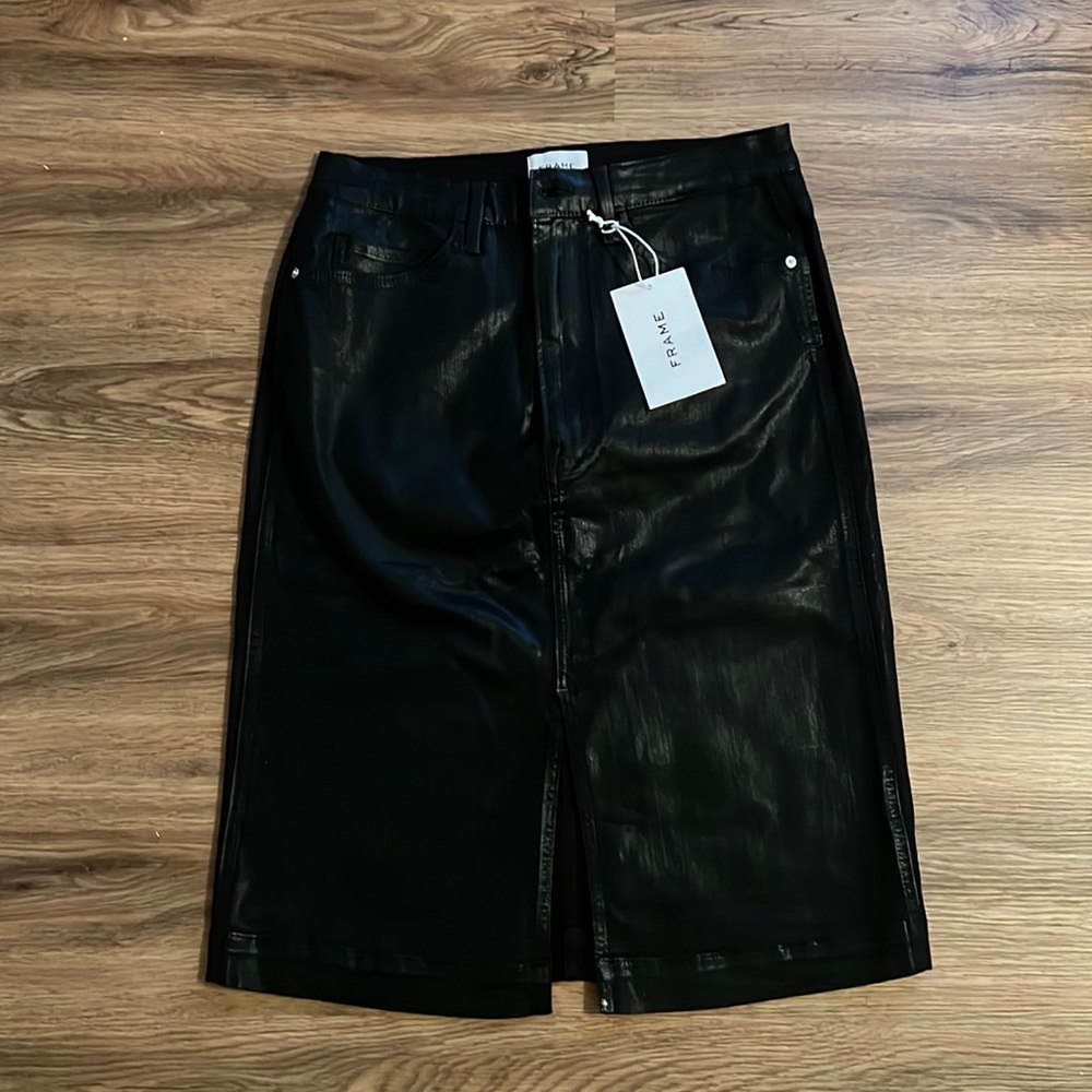 Frame Midi Slit Skirt Coated-Black